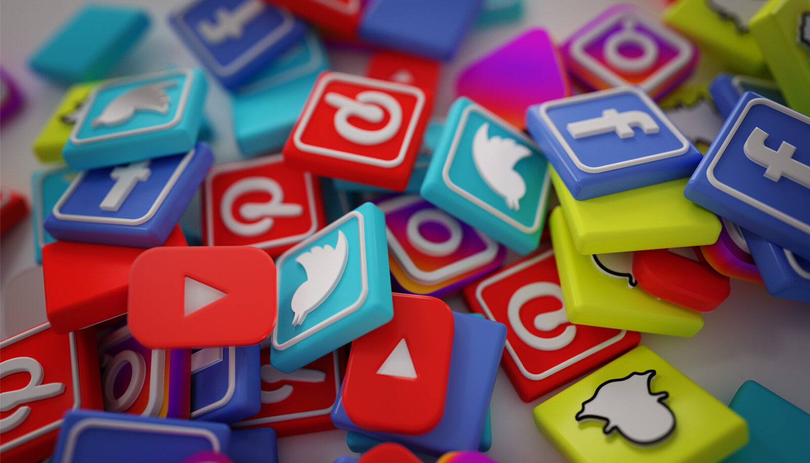 Il Futuro del Social Media Marketing nel 2025: Trend, Innovazioni e Strategie