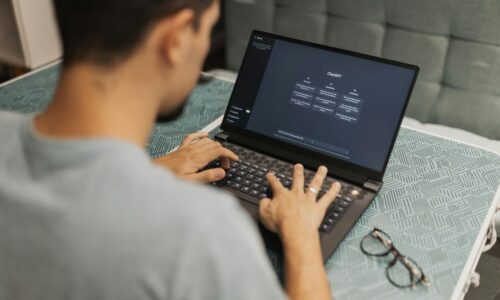 Come Creare Contenuti con ChatGPT per la Tua Azienda: Guida Pratica 2026